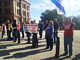 Texas anti Islam protest assholes