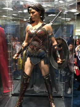 new Wonder Woman outfit