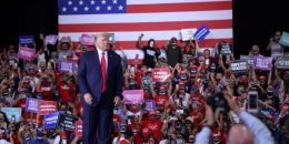 Trump's Low-Masked Indoor Rally