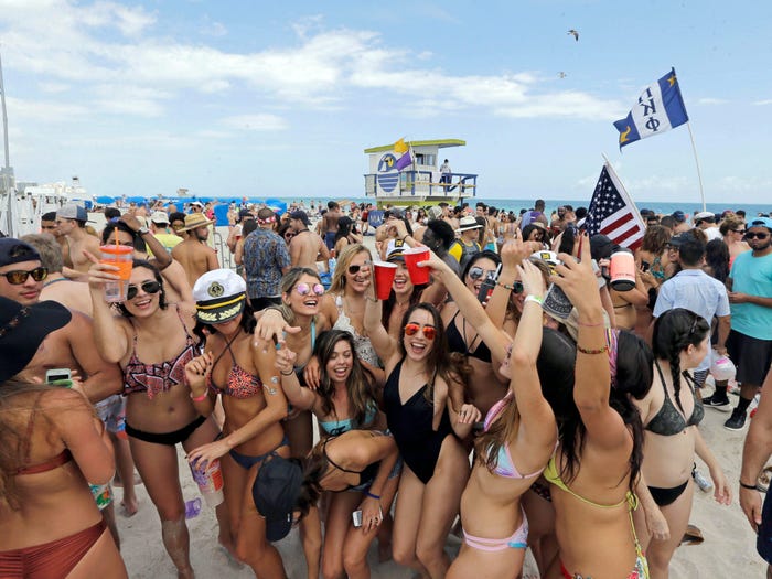 Unmasked Spring Breakers Are Flocking To The Beaches